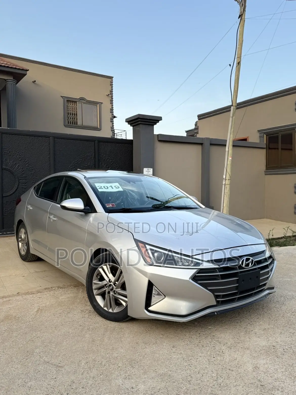 Hyundai Elantra Value Edition 2019 Silver
