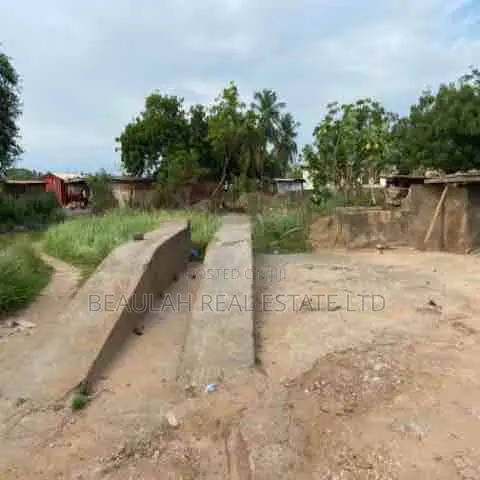 Commercial Property For Sale – Ada Foah (Opposite Ada Foah Market)