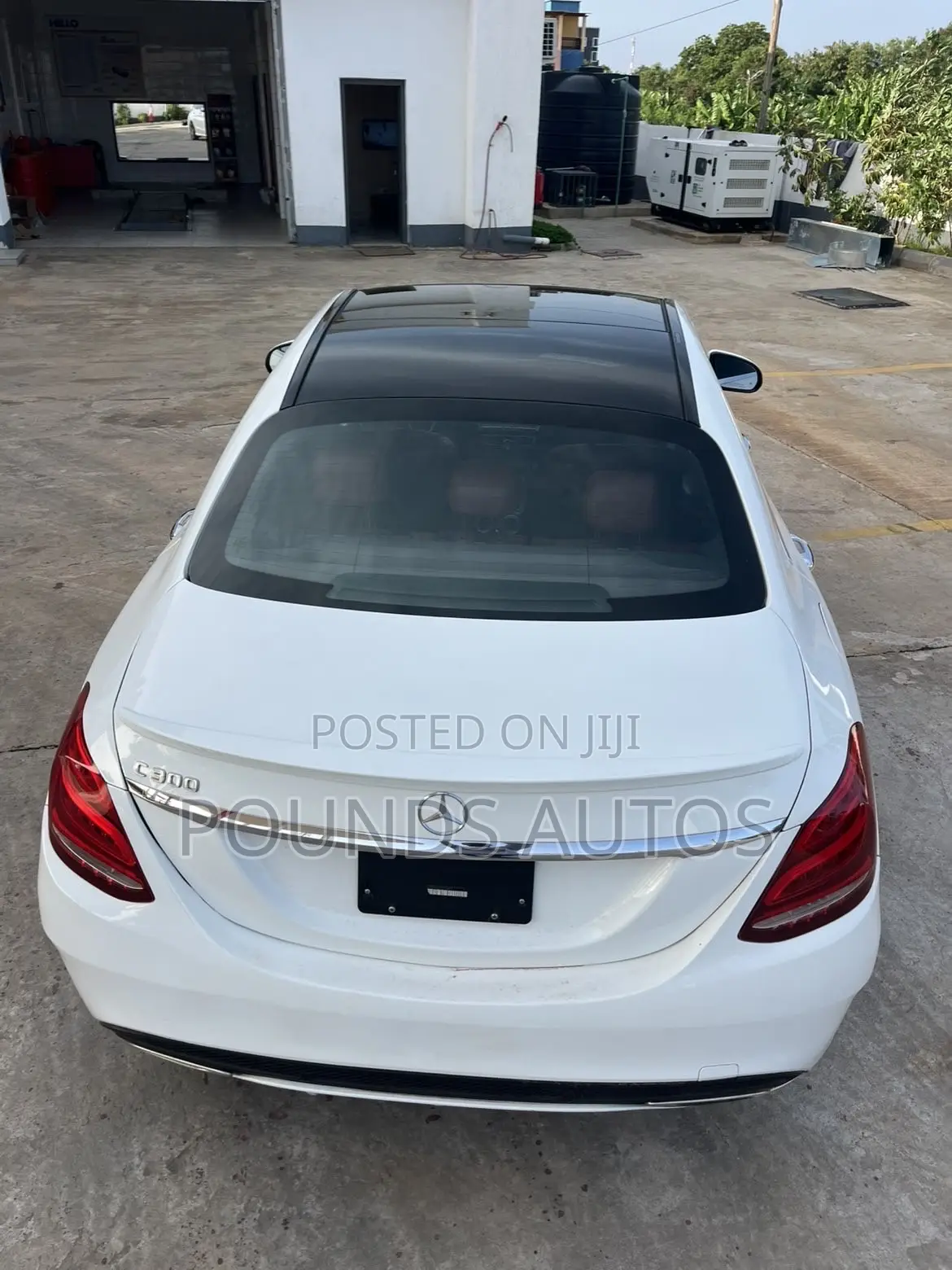Mercedes-Benz C300 Sport 4Matic Sedan AWD (2.0L 4cyl 7A) 2017 White