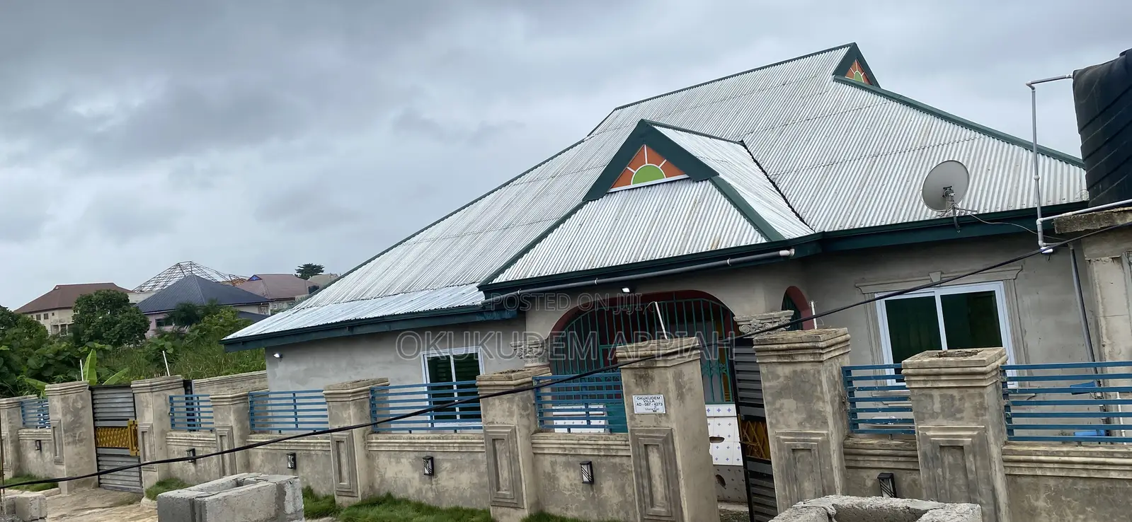 Furnished 6bdrm House in Kwabre for sale