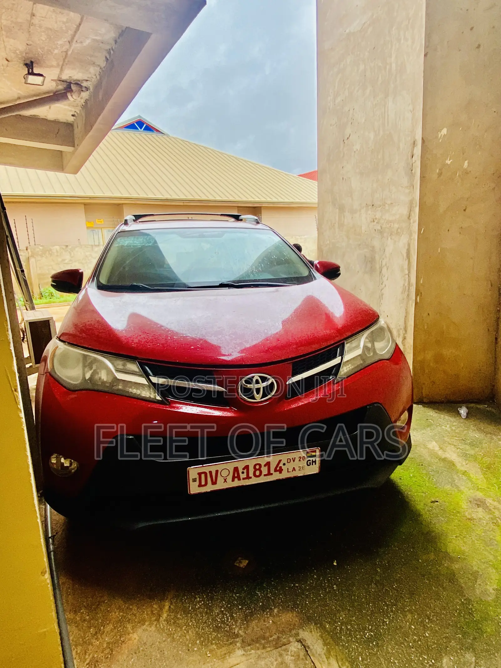 Toyota RAV4 XLE 4dr SUV AWD (2.5L 4cyl 6A) 2014 Red