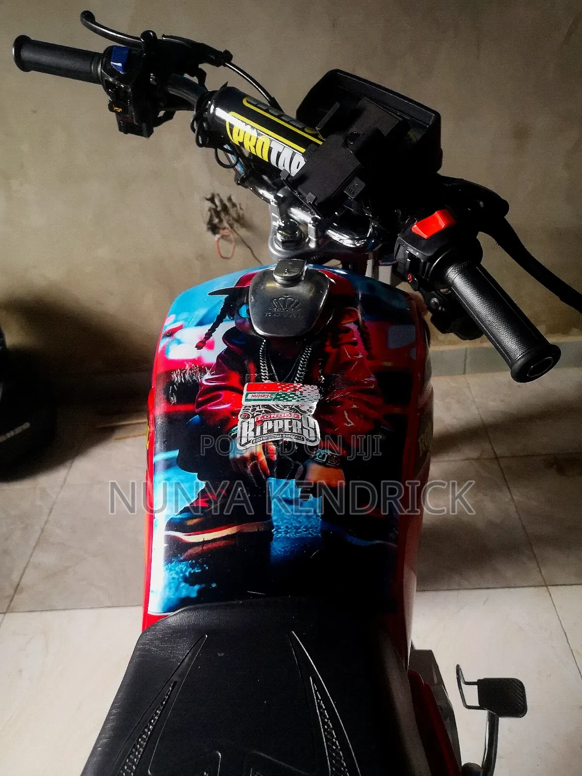 Royal RY125 2026 Red
