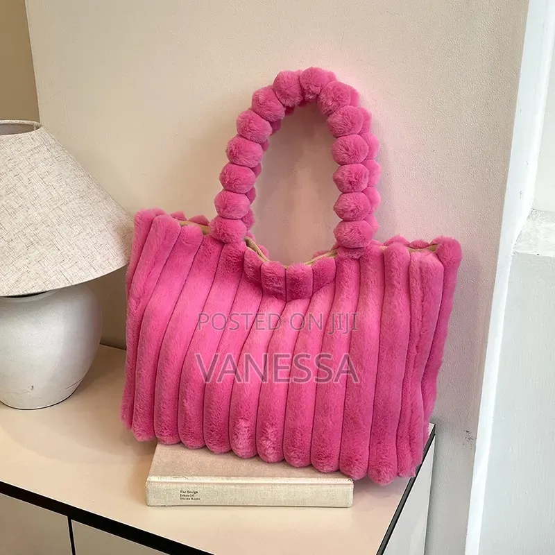 Puffy Ladies Bag