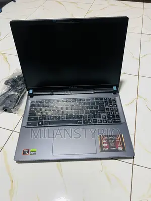 New Laptop MSI 16GB AMD Ryzen 9 SSD 1T