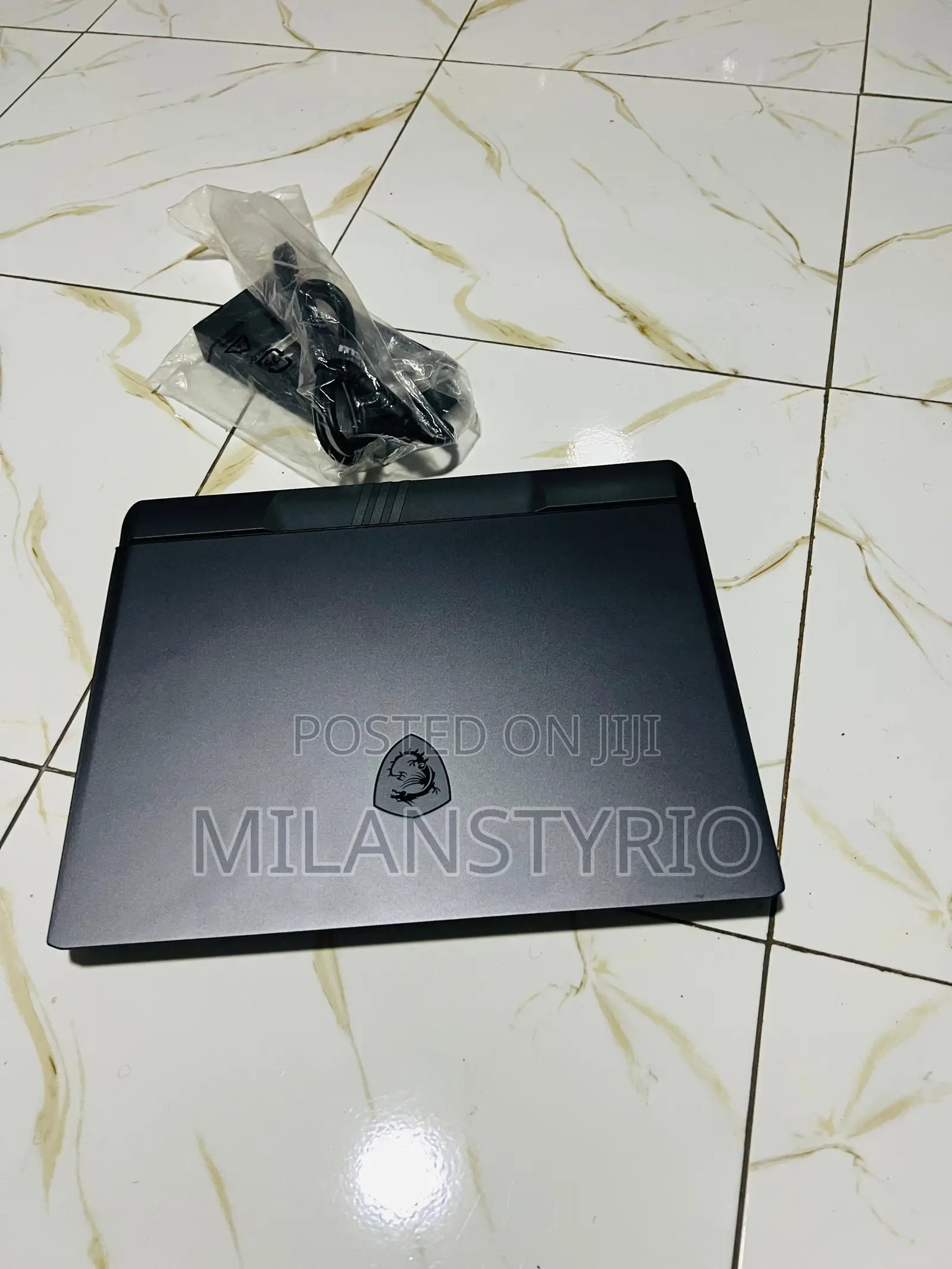 New Laptop MSI 16GB AMD Ryzen 9 SSD 1T