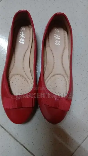 Ladies Flat Shoes Size 25, 26,35,38,41