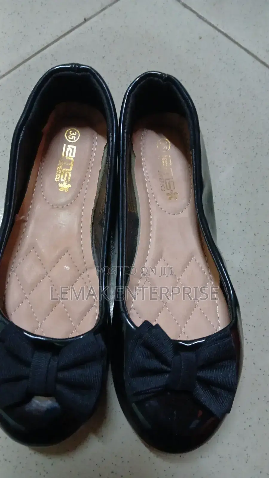 Ladies Flat Shoes Size 25, 26,35,38,41