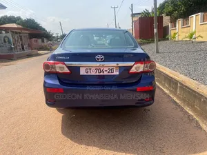 Toyota Corolla L 4dr Sedan (1.8L 4cyl 5M) 2013 Blue