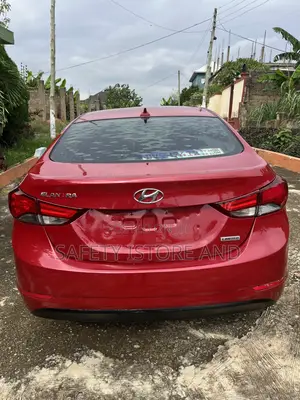 Hyundai Elantra 2014 Red