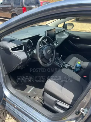 Toyota Corolla LE 2022 Blue