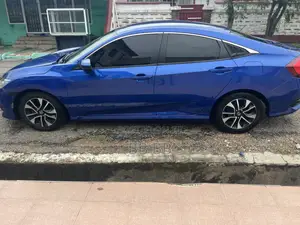 Honda Civic 2018 Blue