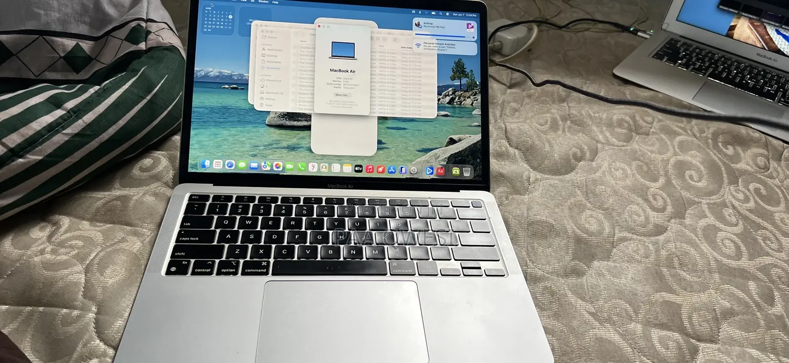 Laptop Apple MacBook 2020 8GB Apple M1 SSD 256GB