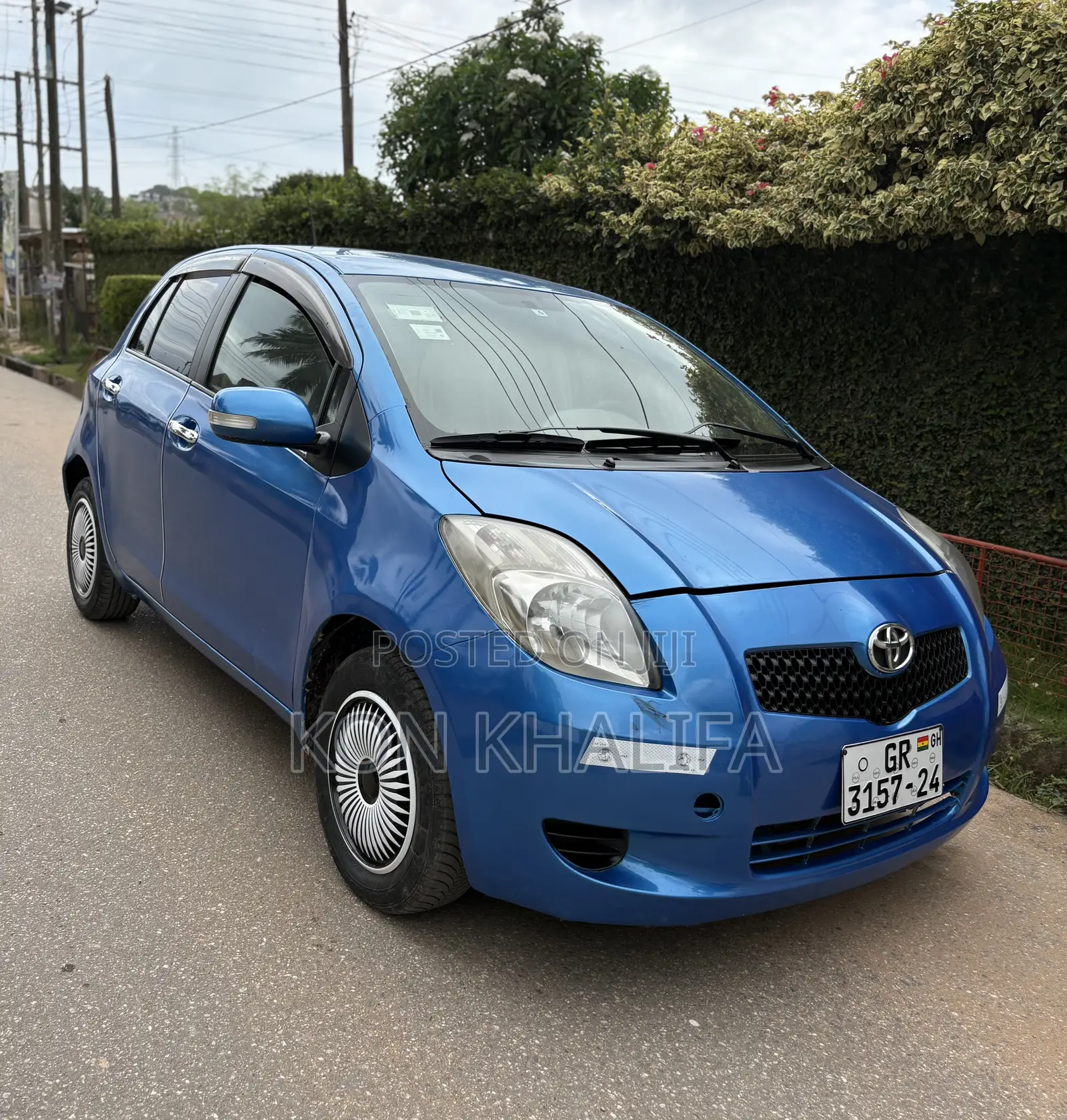 Toyota Vitz 1.3 FWD 5dr 2010 Blue