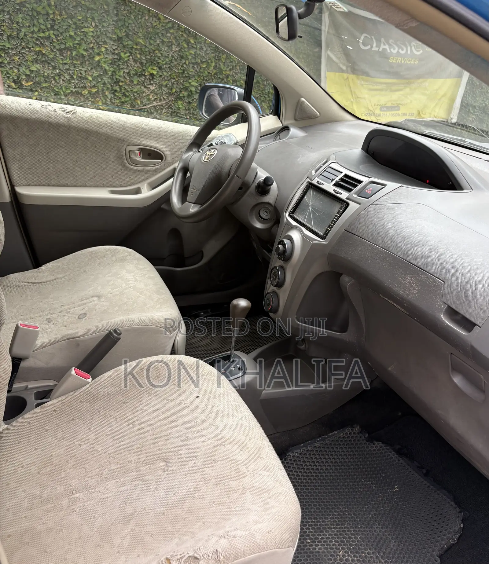 Toyota Vitz 1.3 FWD 5dr 2010 Blue