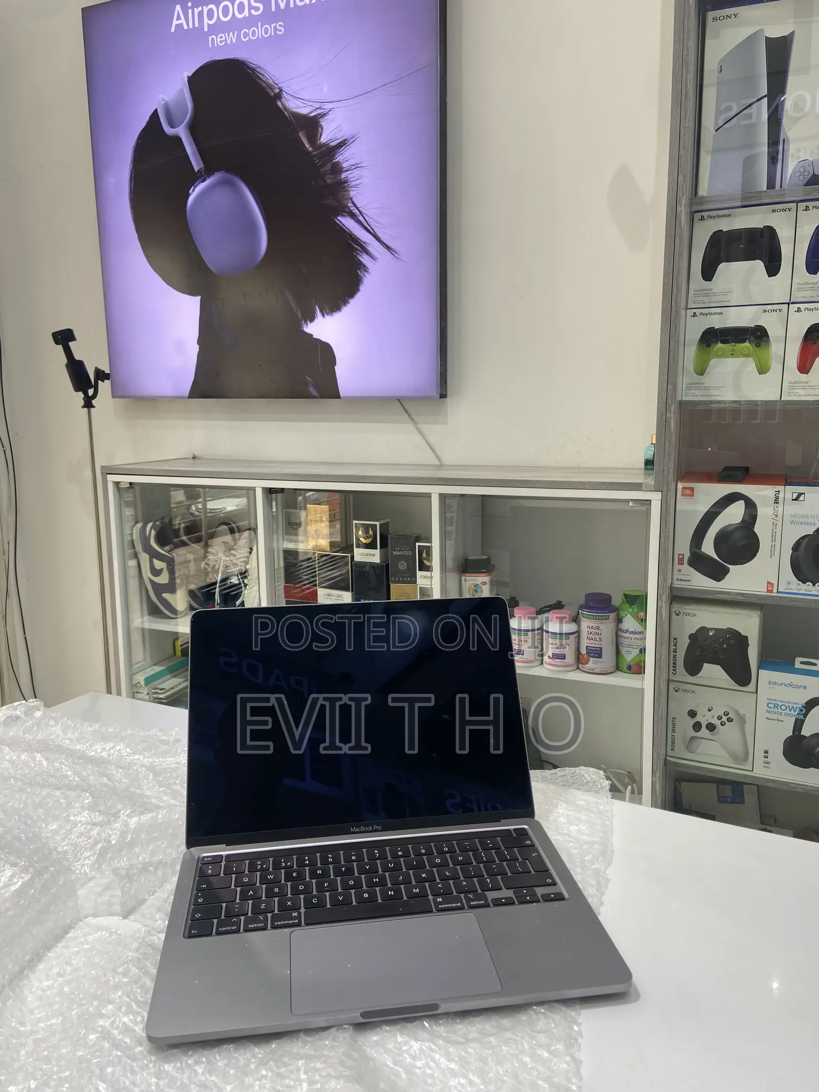 Laptop Apple MacBook Pro 2020 8GB Intel Core i5 SSD 512GB
