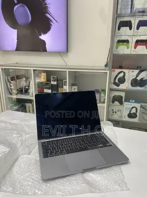 Laptop Apple MacBook Pro 2020 8GB Intel Core i5 SSD 512GB