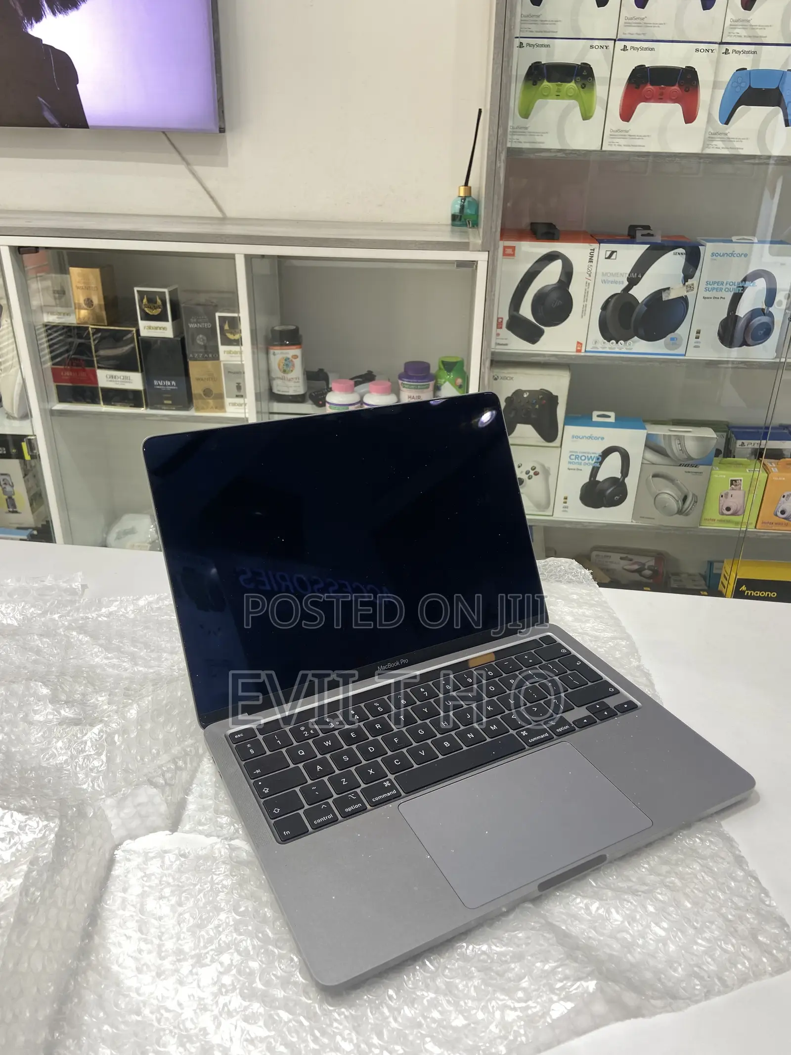 Laptop Apple MacBook Pro 2020 8GB Intel Core i5 SSD 512GB