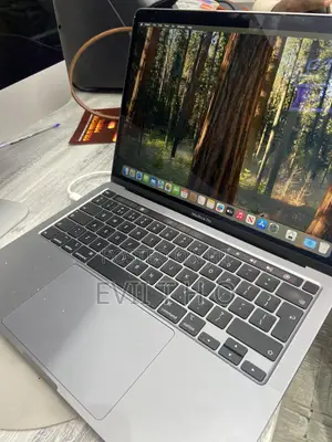 Laptop Apple MacBook Pro 2020 8GB Intel Core i5 SSD 512GB