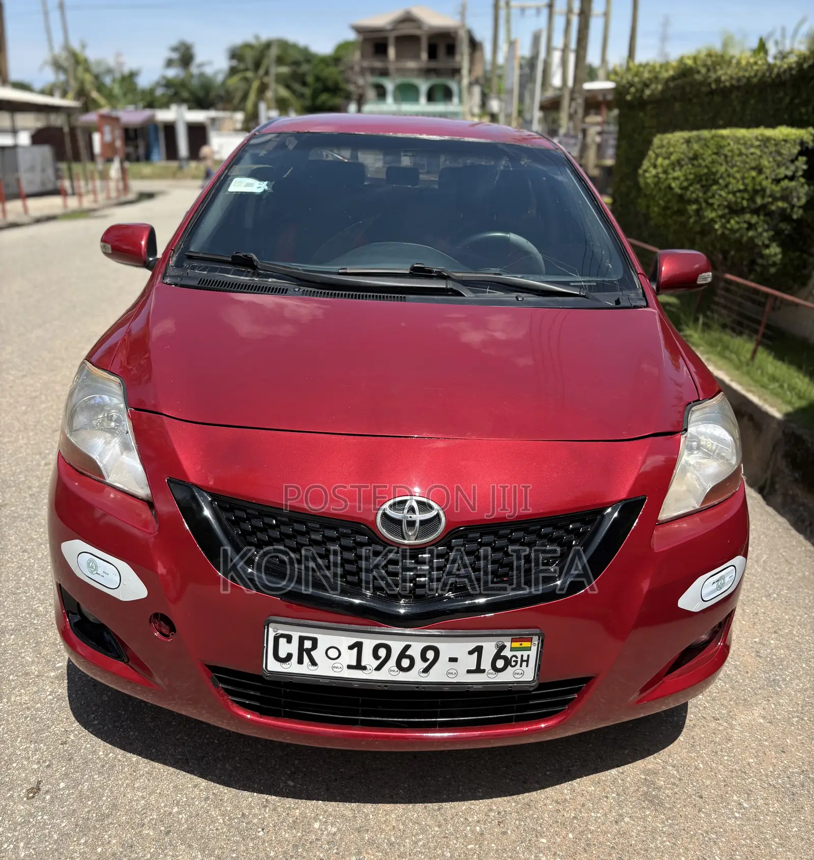 Toyota Yaris 2010 Red
