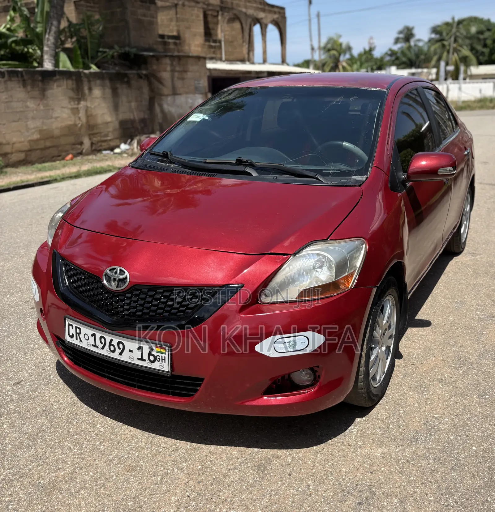 Toyota Yaris 2010 Red