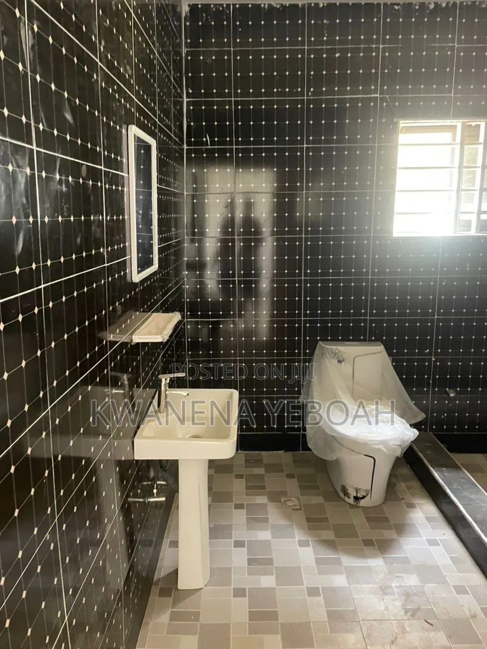 3bdrm Duplex in Amasaman for sale
