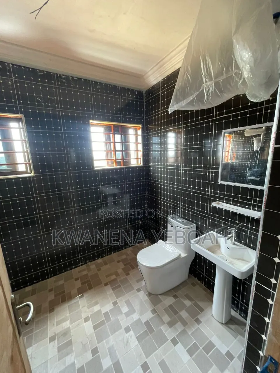3bdrm Duplex in Amasaman for sale
