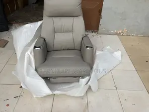 Executive Office Chair With Footrest