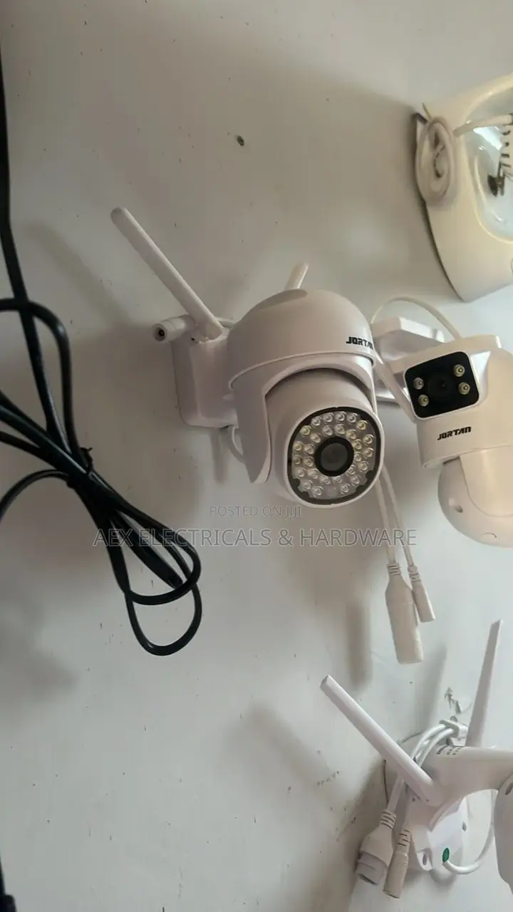 Jortan Wifi Security Camera - Outdoor Indoor Night Vision