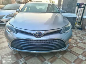 Toyota Avalon Limited FWD Sedan (3.6L 6cyl 6A) 2016 Silver