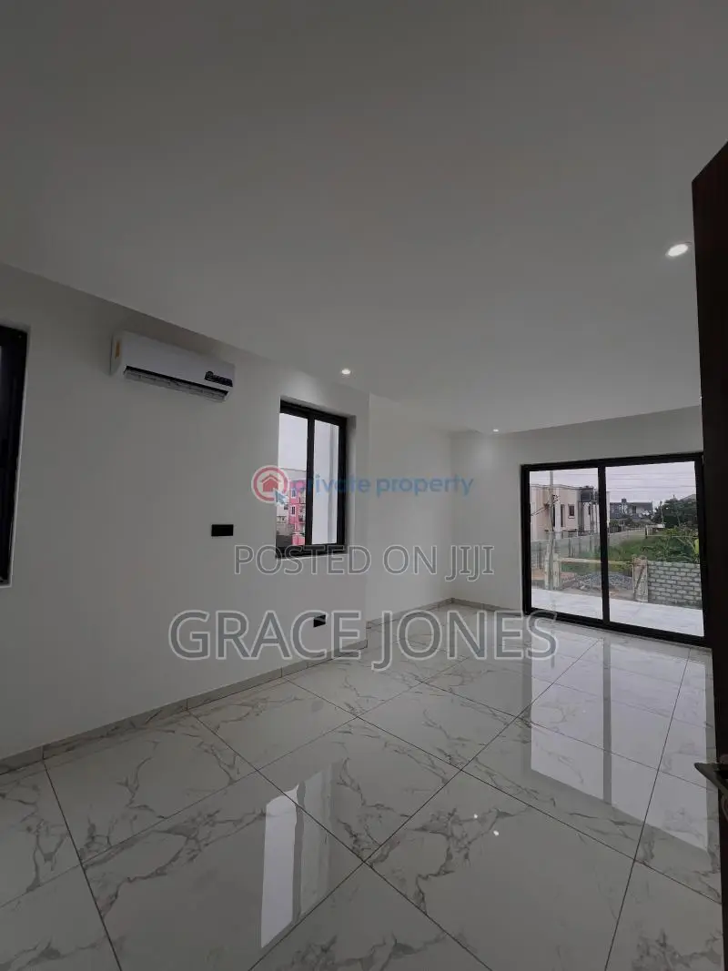 Furnished 3bdrm Apartment in East Legon Ars, A&C Mall Area for rent