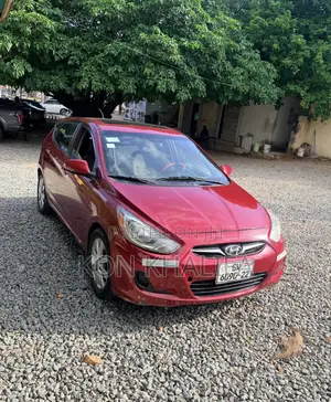Hyundai Accent 2016 Red