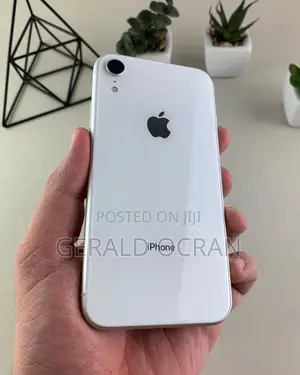 Apple iPhone XR 128 GB White