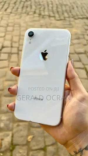 Apple iPhone XR 128 GB White