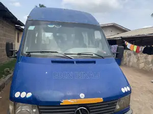 Mercedes-Benz Sprinter 1999 Blue