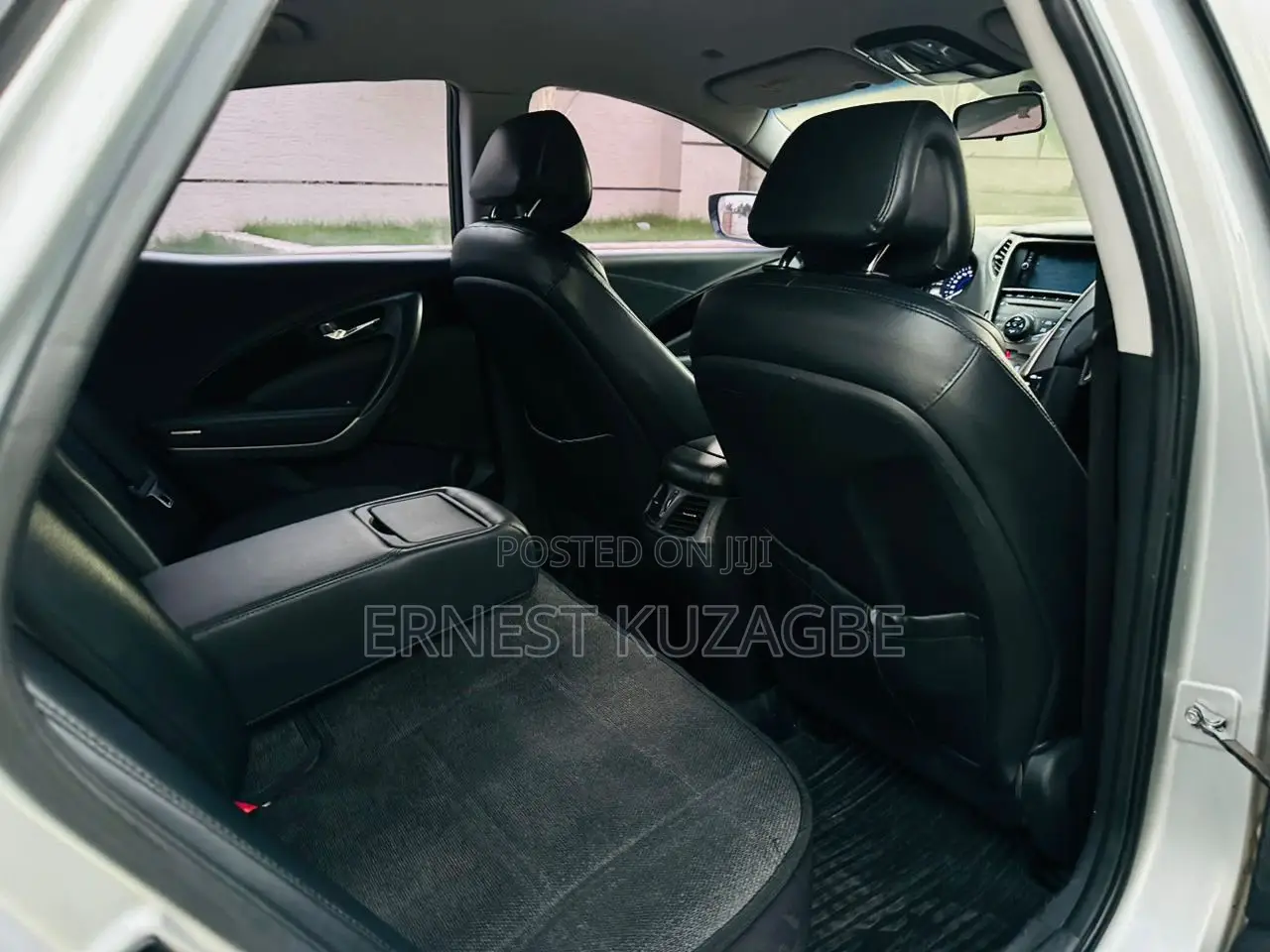 Hyundai Grandeur 2.2 CRDi 2012 Silver