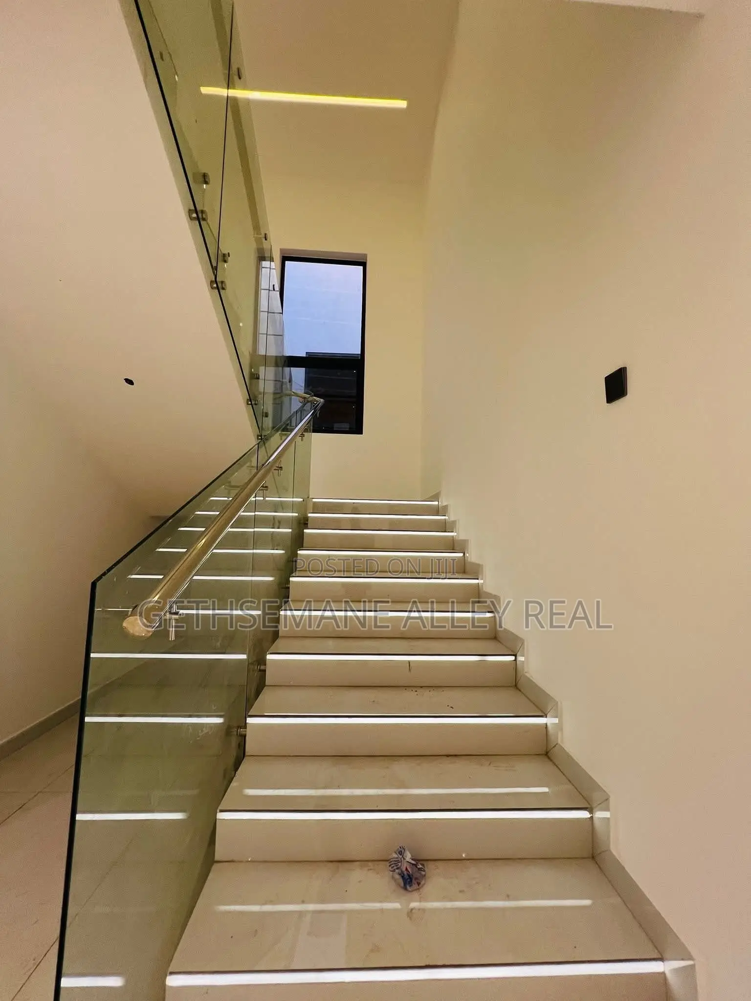 3bdrm House in Ashaley Botwe for sale