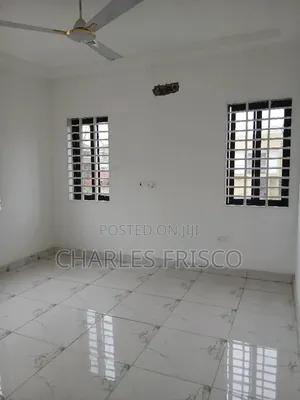 2bdrm Apartment in Fast Rent Agency, American House for rent