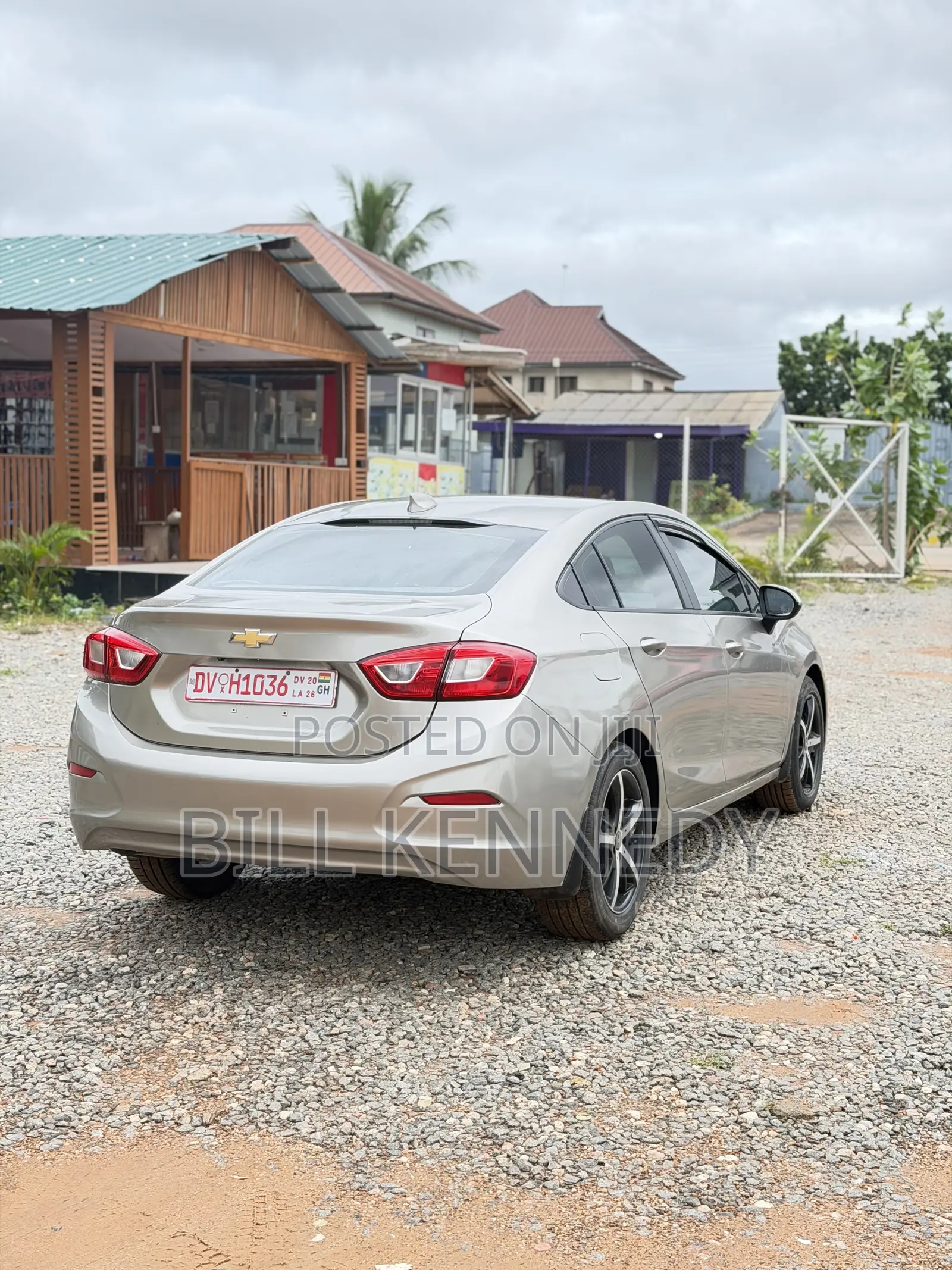 Chevrolet Cruze LT 2019 Gold