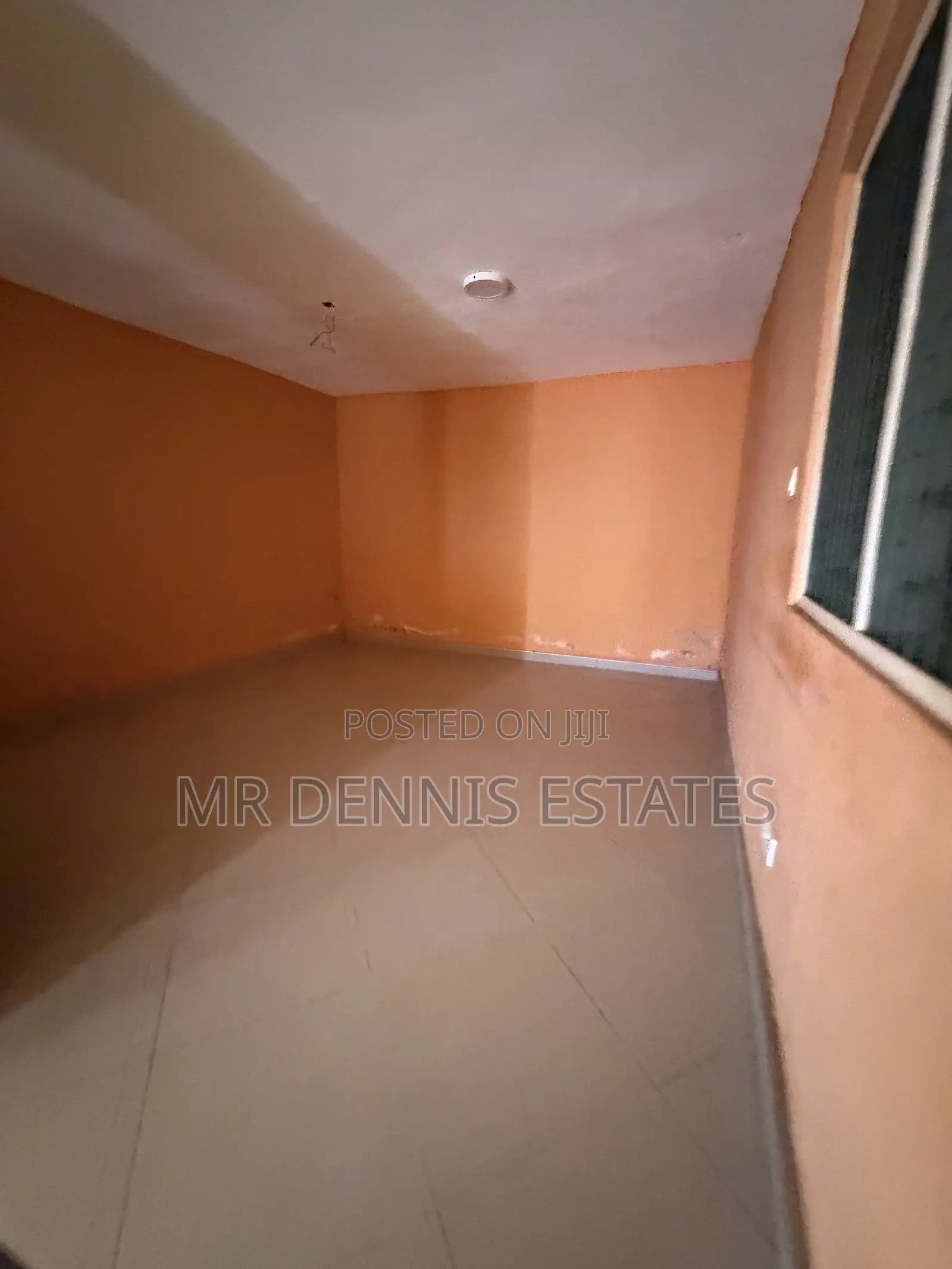 3bdrm Apartment in Weija Old Barrier for rent