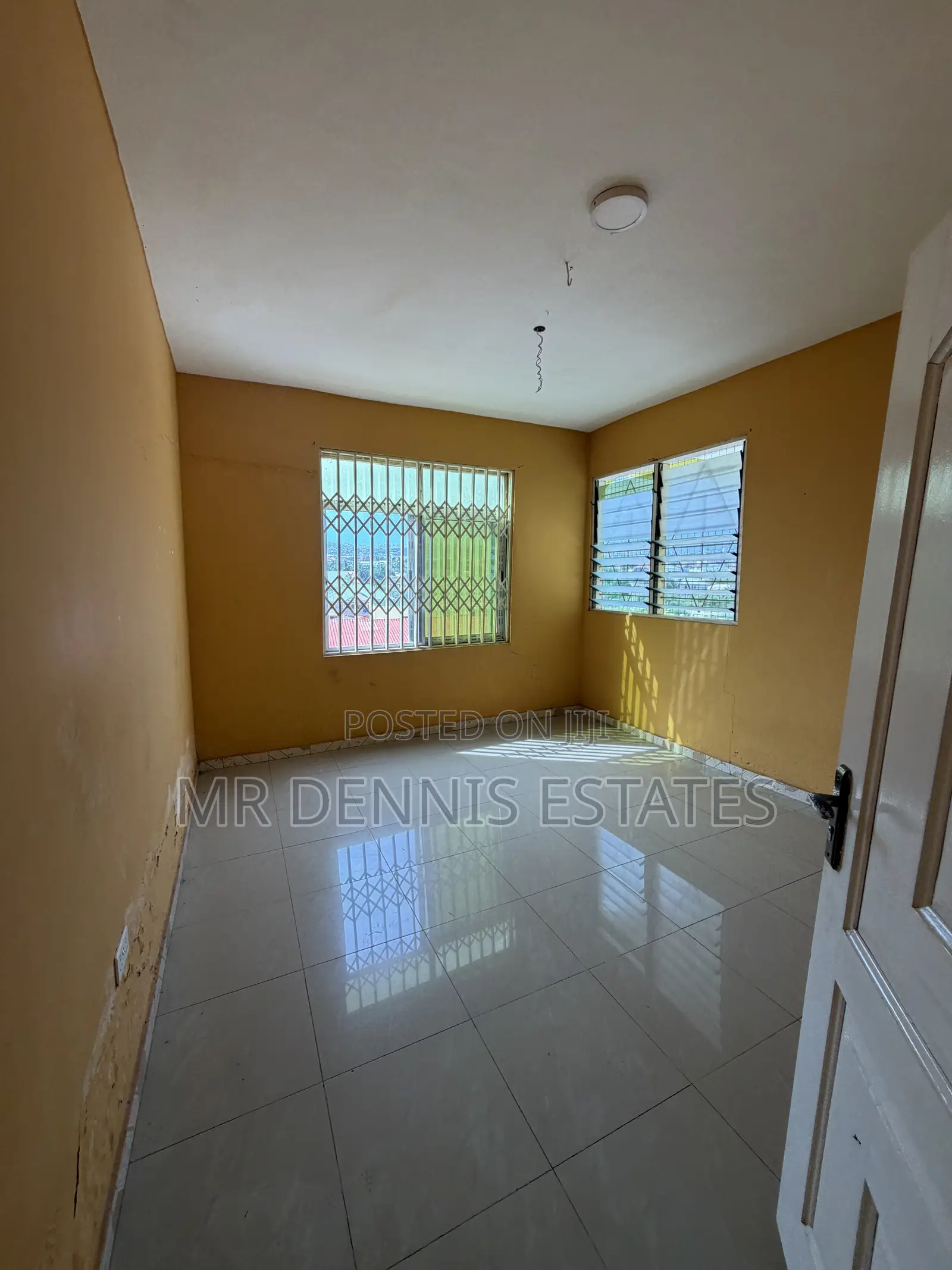 3bdrm Apartment in Weija Old Barrier for rent
