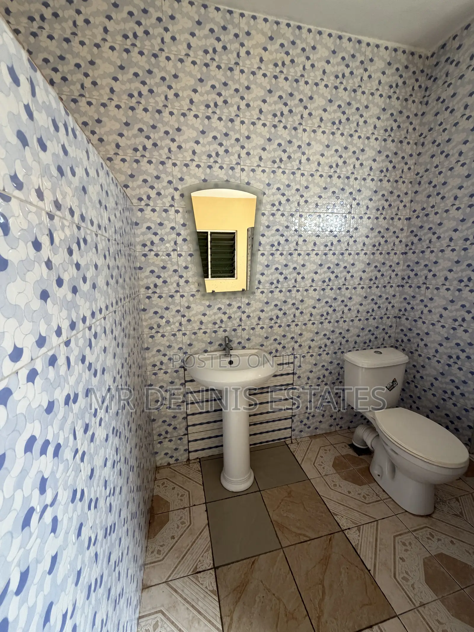 3bdrm Apartment in Weija Old Barrier for rent