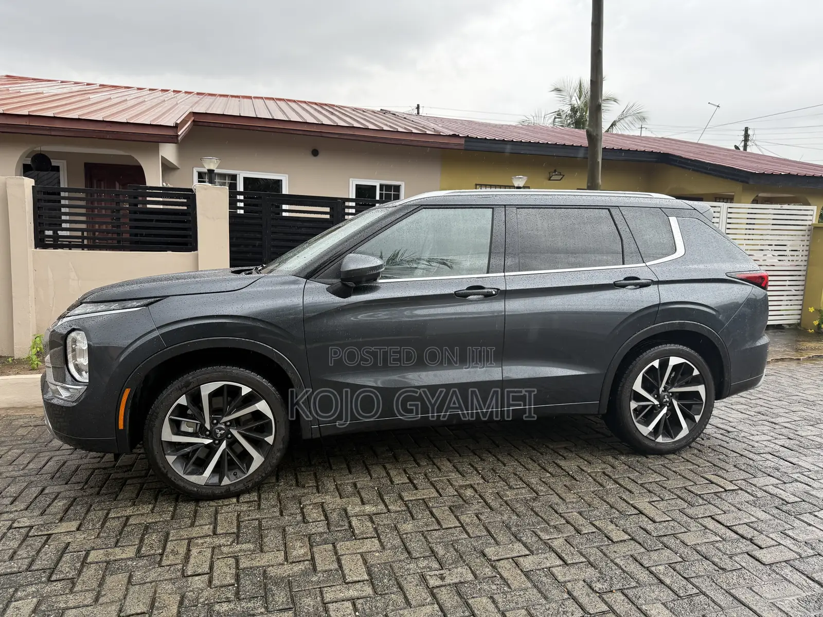 Mitsubishi Outlander SEL 2024 Black