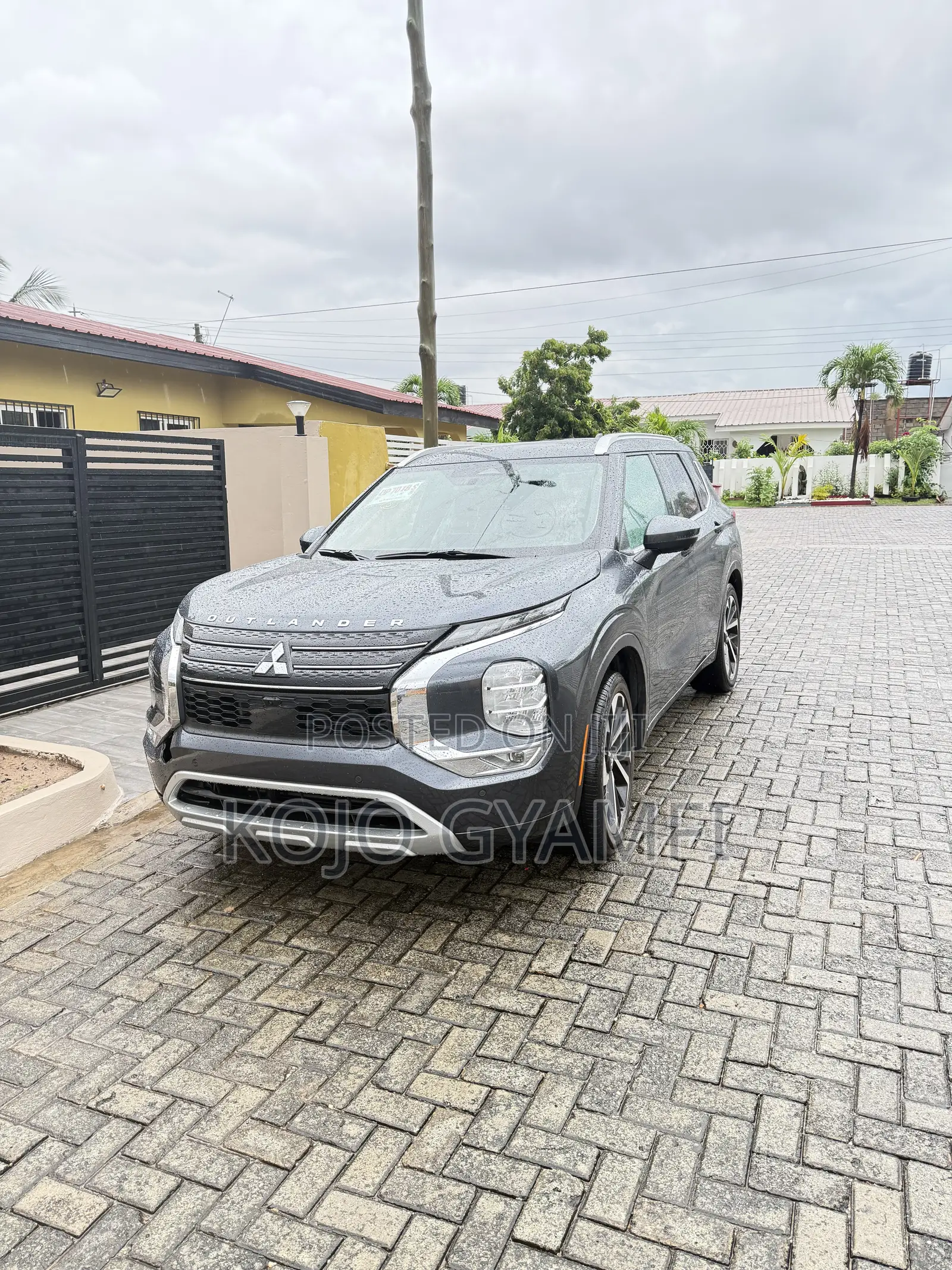 Mitsubishi Outlander SEL 2024 Black