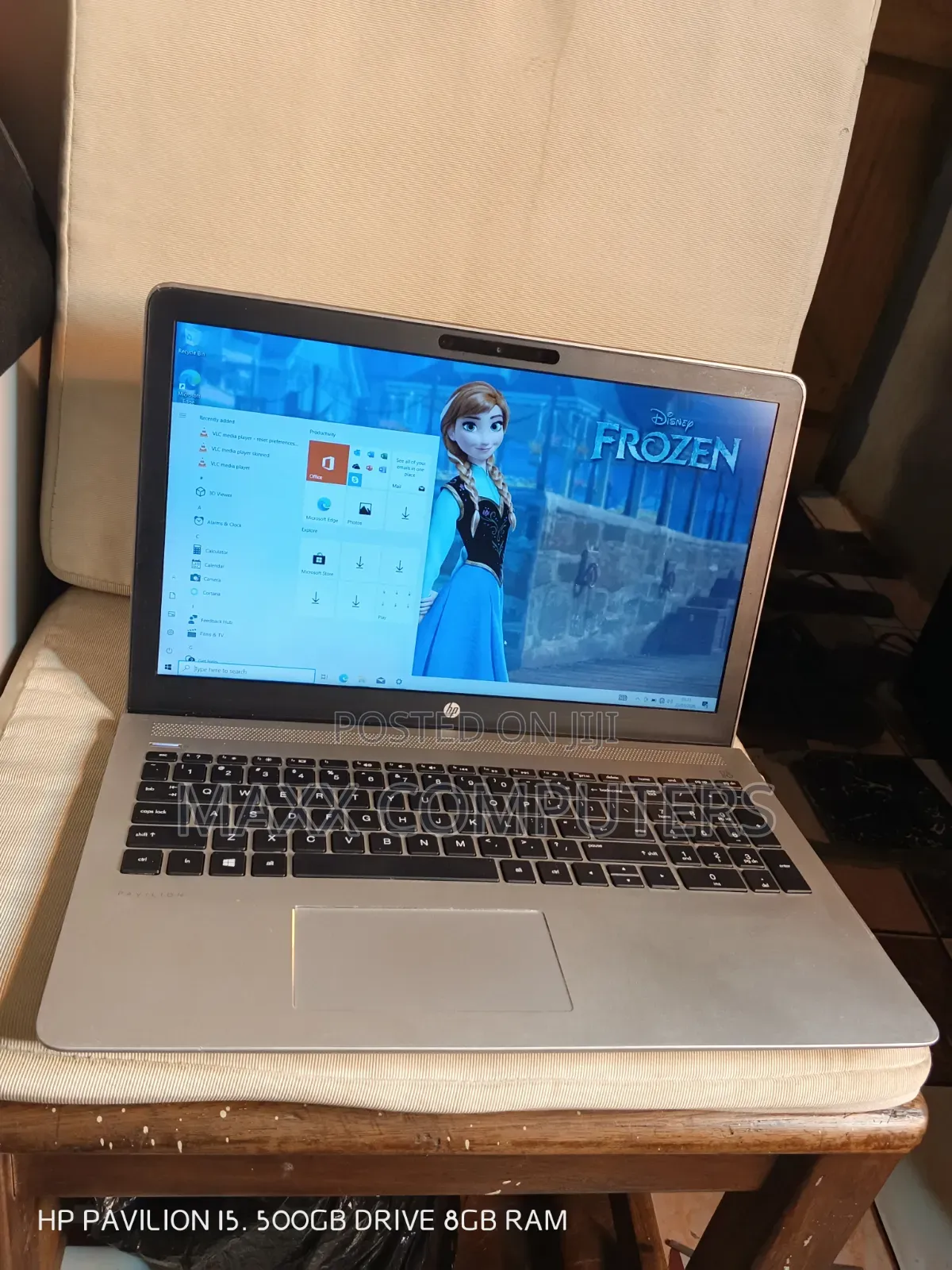 Laptop HP Pavilion 15 8GB AMD Ryzen HDD+SSD 500GB