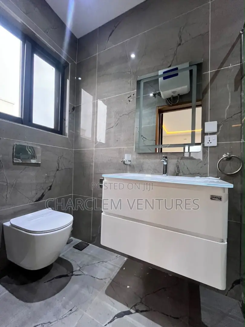 4bdrm Townhouse / Terrace in Charclem Ventures, East Legon for rent