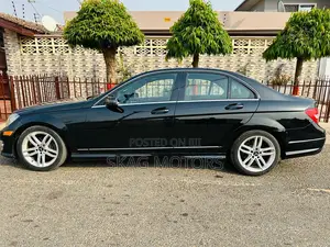 Mercedes-Benz C250 2014 Black