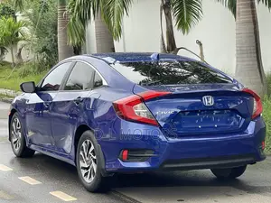 Honda Civic EX 4dr Sedan (2.0L 4cyl) 2017 Blue