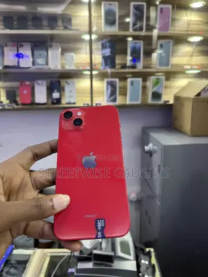 Apple iPhone 13 256 GB Red
