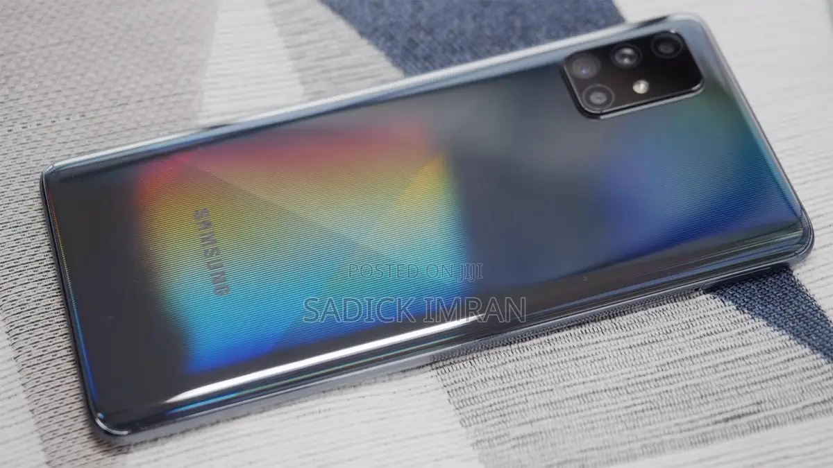 New Samsung Galaxy A71 128 GB Black