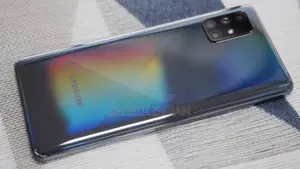 New Samsung Galaxy A71 128 GB Black